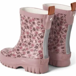 Caracas Wellingtons Lilac Flower