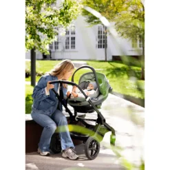 Go Beyond² Bilbarnstol 0-18M / 40-87 Cm Meadow Green Soft Breeze