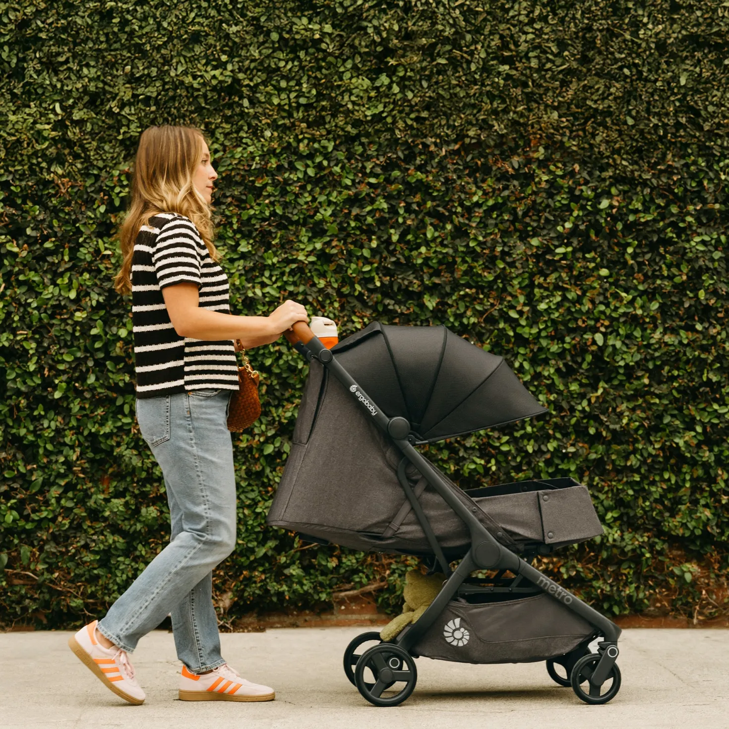 Metro 3 Deluxe Barnvagn Jet Black