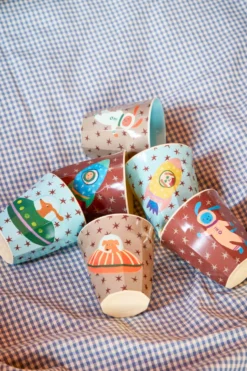 6-pack Barnmuggar Assorted