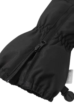 Tassuin Vantar Black